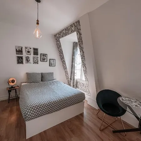 Hotel Alma - Amazing Eiffel Tower View